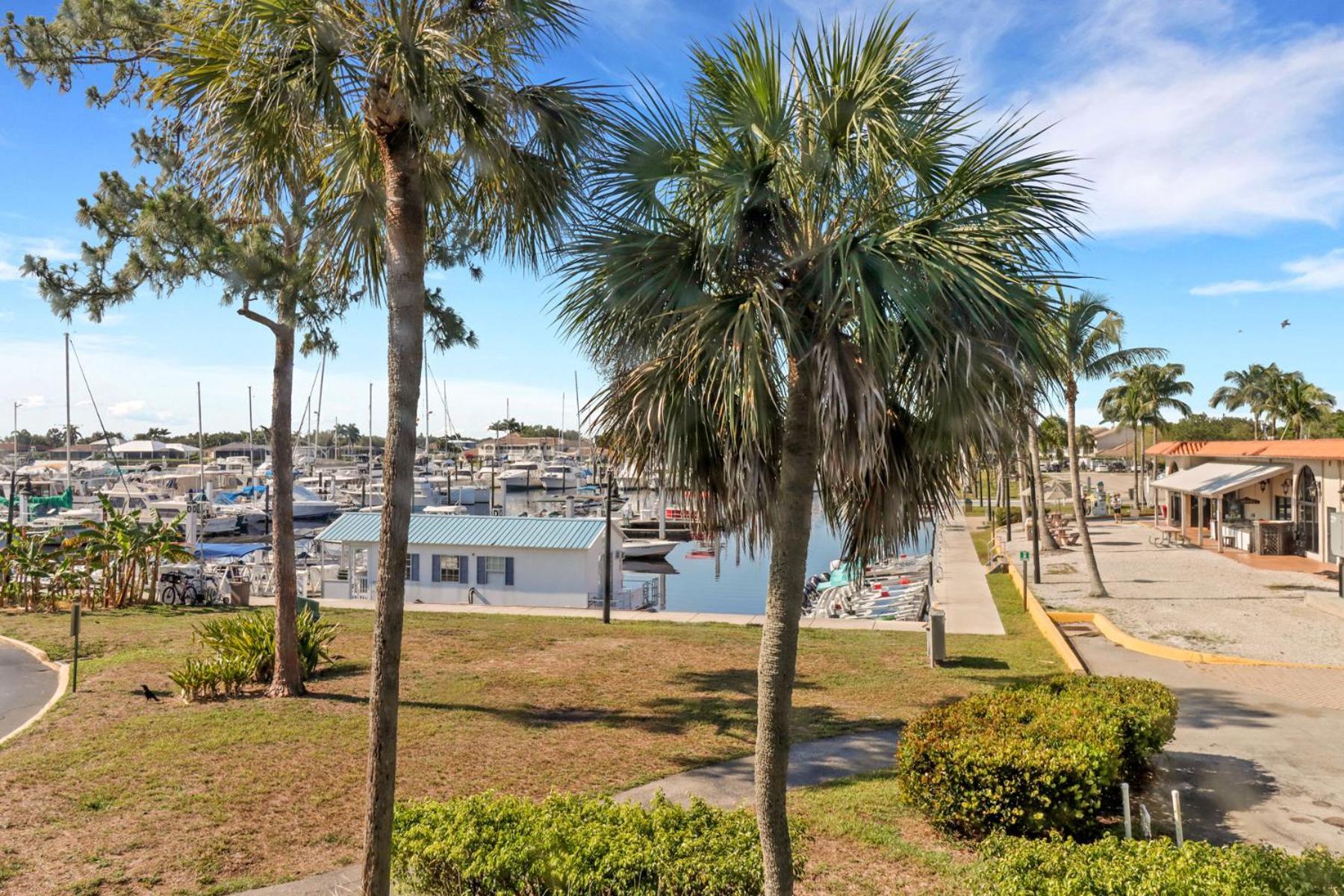 Appartamento Marina Getaway On The Water! North North Naples Esterno foto
