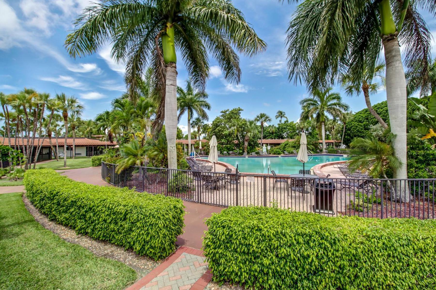 Appartamento Marina Getaway On The Water! North North Naples Esterno foto