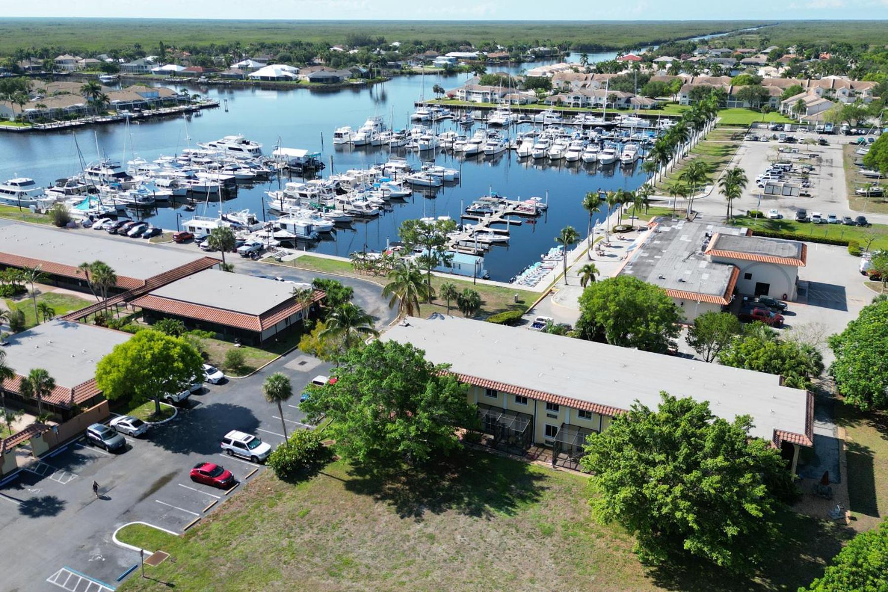 Appartamento Marina Getaway On The Water! North North Naples Esterno foto