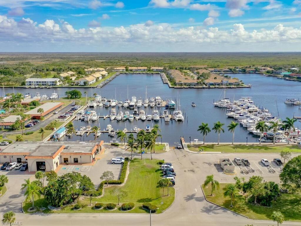 Appartamento Marina Getaway On The Water! North North Naples Esterno foto