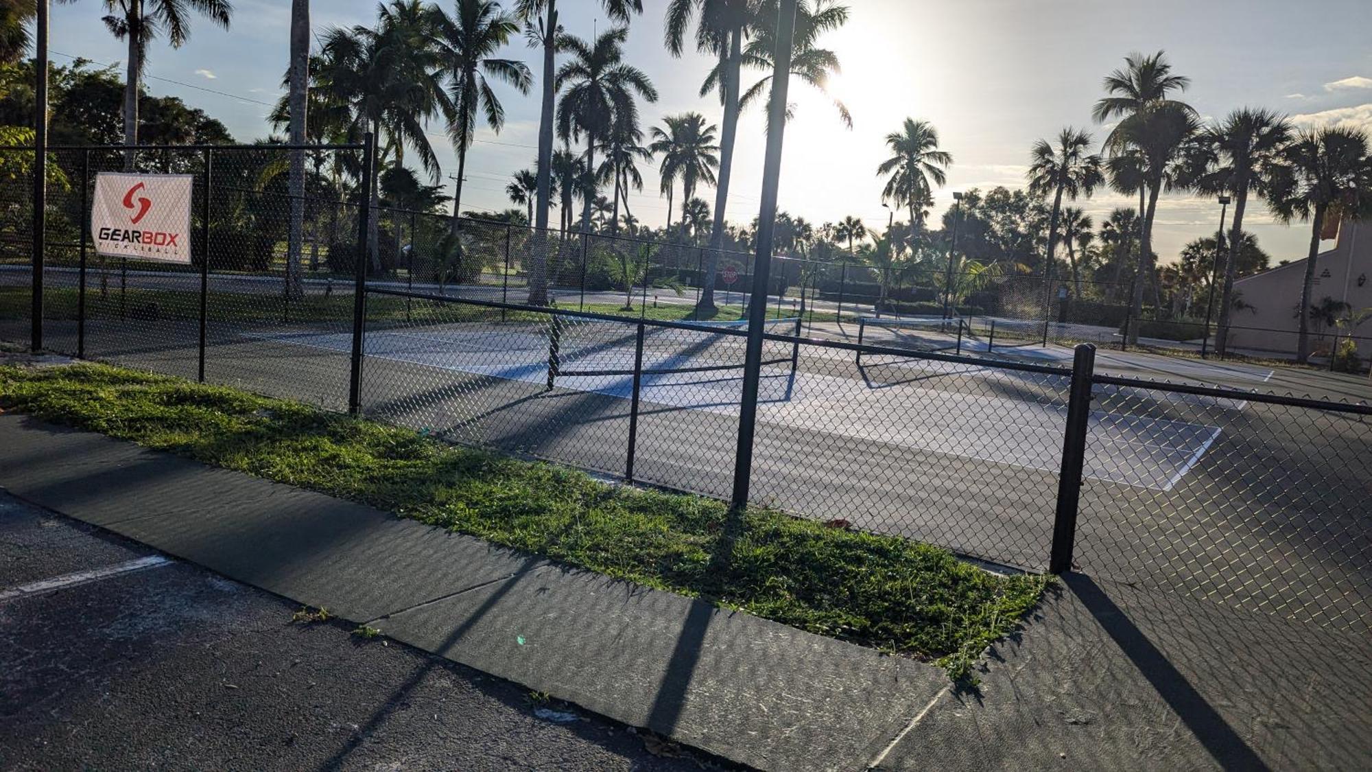 Appartamento Marina Getaway On The Water! North North Naples Esterno foto