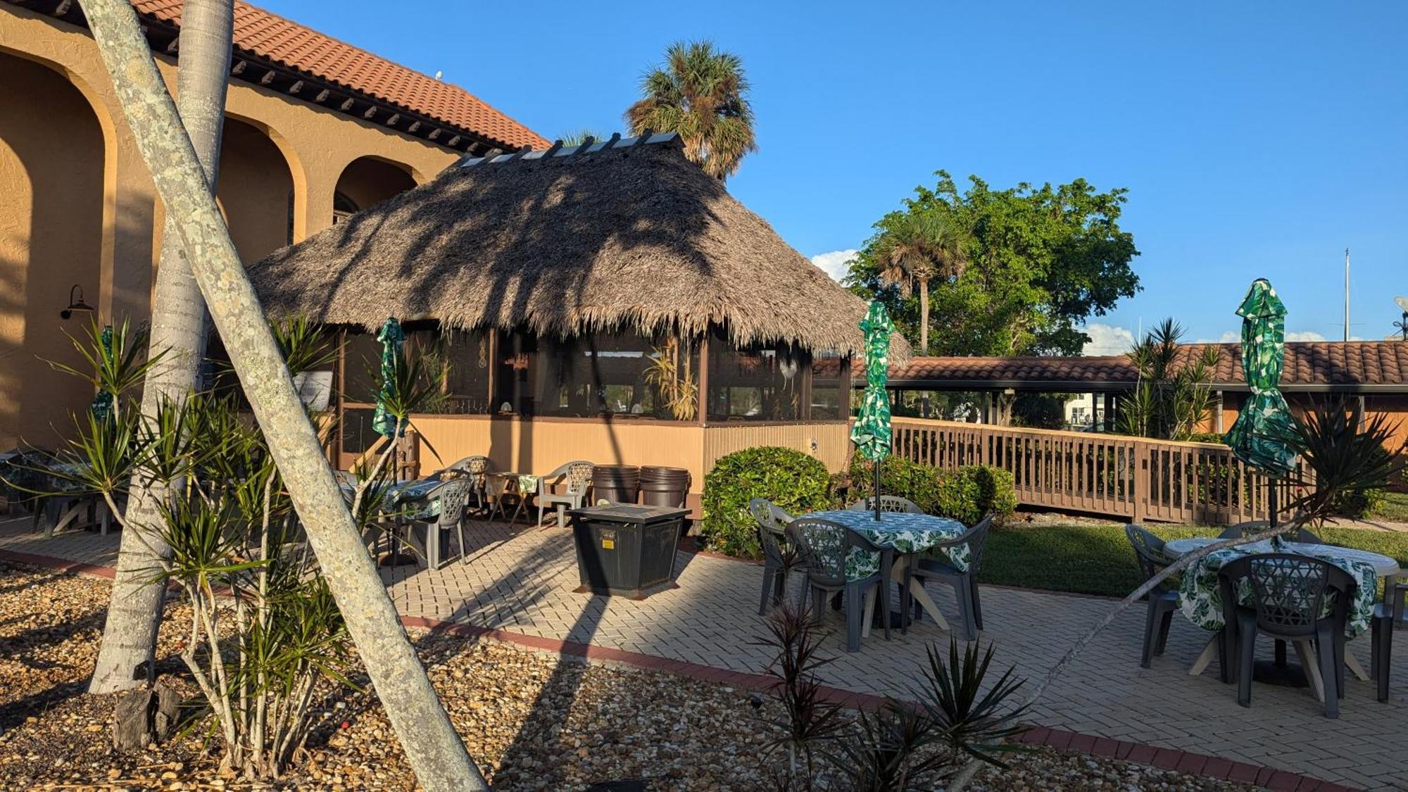 Appartamento Marina Getaway On The Water! North North Naples Esterno foto